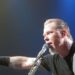 Metallica ndërpret turneun botëror, shkak alkooli i solistit Hetfield