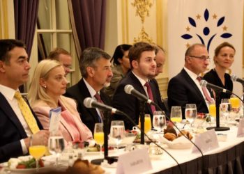 “Parimet e fqinjësisë së mirë, parësore për Shqipërinë”, deklarata e Cakajt në takimin me ministrat e Jashtëm të SCEEP