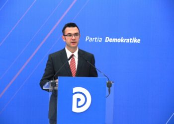 Bogdani i dorëzon dorëheqjen Bashës: Ylli polar i punës time do të jetë…