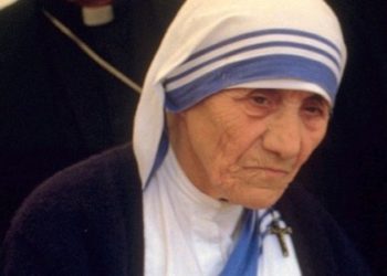 Një koncert për Nënë Terezën në Piana degli Albanesi
