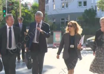 Zbulohen emrat e anëtarëve të delegacionit të Komisionit të “Venecias” në Tiranë