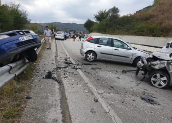 EMRAT / Aksidenti në Elbasan, tre nga viktimat janë nga e njëjta familje