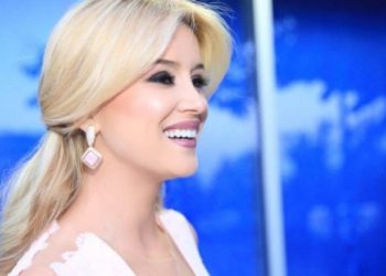 Alketa Vejsiu shpall objektivat: Dua të shkoj në Hënë…