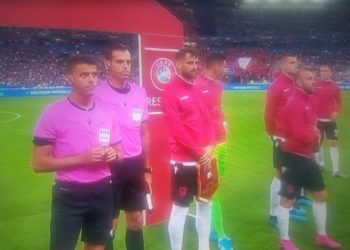 Skandal në ndeshjen Francë – Shqipëri, nuk u ekzekutua himni i Shqipërisë