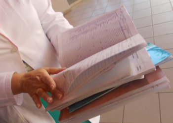 Mësuesja me dosjen më të plotë “dhunohet” nga drejtoresha e shkollës