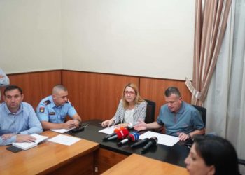 Shtabi i Emergjencës/ Balla: Fatmirësisht nuk raportohet asnjë qytetar i qarkut Elbasan i lënduar