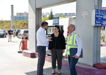 Cilësia/ Bllokohen dy pika karburanti, Balluku: S’do ketë asnjë tolerim