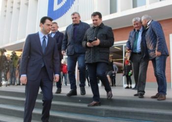 Aksioni i opozitës në vjeshtë, Basha nis takimet intensive në selinë blu