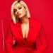 VIDEO/ Bebe Rexha ‘shkakton’ turbulenca, twerk në avion para pilotëve