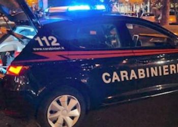 Shqiptares në Itali i hedhin acid në fytyrë sapo del nga makina, policia në kërkim të autorëve