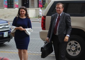 Aksioni opozitar/ Kryemadhi pas takimit me Bashën: Largimi i Ramës, kusht i shqiptarëve