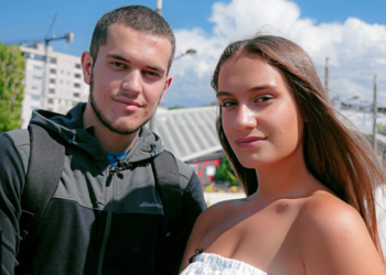 BBC: Të ndare edhe 20 vite pas luftës. Takimi i parë i shqiptarit dhe adoleshentes serbe të lindur pas luftës