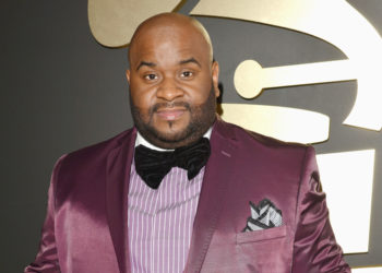 Humb jetën në një aksident kantautori i njohur amerikan