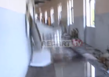 “O Zot….kjo ishte e tmerrshme”/ Tavani i fakultetit shembet kur gazetarja po raportonte live