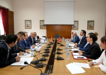 Shqipëria dhe Maqedonia e Veriut, dakordësi për heqjen e kontrollit të eksporteve bujqësore