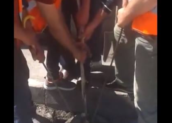 VIDEO skandaloze/ Veliaj: Ja si qytetarë të papërgjegjshëm bllokojnë pusetat me goma makine