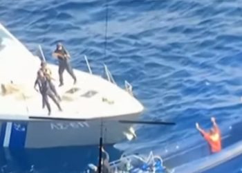 Operacion nga toka, deti dhe ajri/ Kapet 1 ton marijuanë në një shpellë në Greqi, në kërkim edhe trafikantë shqiptarë