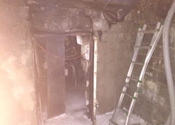 Flakët shkrumbojnë kabinën elektrike në Fushë-Krujë, 500 familje pa energji