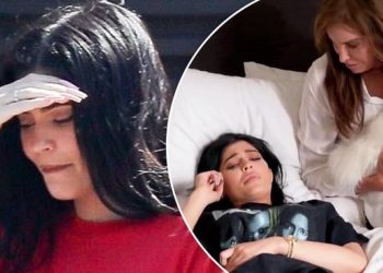 FOTO/ Kylie Jenner anulon udhëtimin në Paris dhe shtrohet në spital