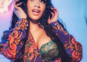 FOTO/ “Më nxori…”, Cardi B zbulon se është sulmuar seksualisht nga një fotograf