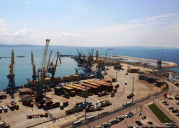 Flet oficeri i arrestuar për kokainën nga Ekuadori: Ndaluam para një hoteli, kur pamë pakot se me çfarë ishin mbështjellë…