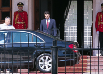 Kriza politike/ Basha shkon në Presidencë, 1 orë takim me Metën