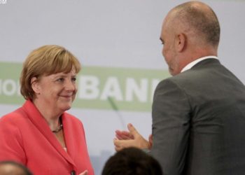 Partia e Merkel do t’i thotë ‘PO’ hapjes së negociatave, Rama në Berlin para vendimit
