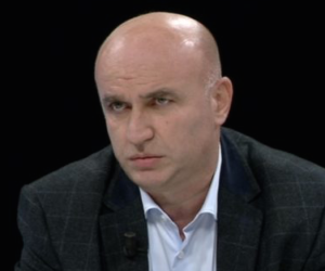 Meta, Presidenti i një shteti paralel