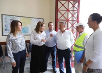 Qendër shëndetësore për 90 mijë banorët e Kombinatit, Manastirliu: Shërbime 24-orëshe për të shmangur ecejaket në QSUT