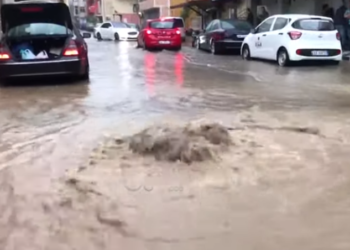 Disa lagje të qytetit të Lezhës përmbyten nga reshjet e shiut