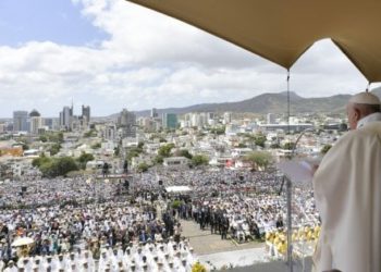 “Ksenofobia është një sëmundje si fruthi”, Papa: Dëgjoj fjalime si ato të Hitlerit