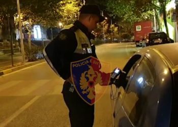 Shkelën rregullat e qarkullimit/ Policia me “dorë të hekurt”, 22 shoferë të arrestuar dhe 94 leje drejtimi të pezulluara