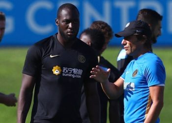Lukaku sulmon FIFA-n dhe u kërkon ndihmë rivalëve