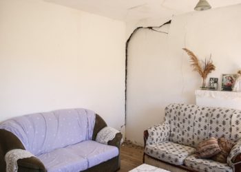 Veliaj në Petrelë: Shtëpitë e dëmtuara nga tërmeti do të përfundojnë brenda dhjetorit