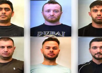 Kapen 6 shqiptarë në Greqi, grabisnin banesat dhe karburantet (EMRAT)
