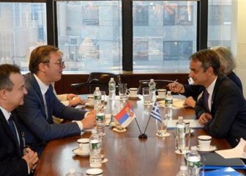 Takimi në New York/ Micotaqis siguron Vuçiç: Greqia nuk ndryshon qëndrim për Kosovën