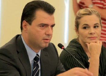 Pse Monika dhe Lulzimi s’bëhen dot si Vjosa dhe Albini?