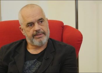 Rama: ‘Venecia’ e tha e zeza mbi të bardhë për Metën, komisioni i posaçëm do të vendosë