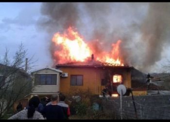 Bombola e gazit shkrumbon banesën në Prrenjas, plagosen familjarët