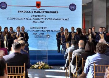 “Do përmirësoni imazhin e vendit”, mesazhi i Arta Markut për magjistratët e rinj