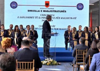 Diplomimi i magjistratëve/Borchardt: Presim ngritjen e SPAK-ut dhe BKH