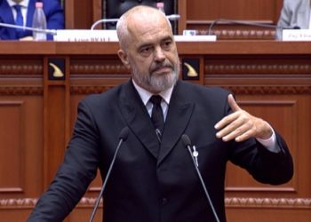 Apeli i Ramës: Grupin ‘KÇK’ të shpallet në kërkim, të reagojmë ndaj prokurorëve dhe gjykatësve që s’kanë kaluar vettingun