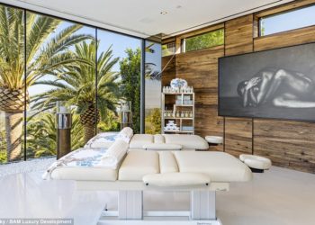 U shit për 94 mln $, shihni pamjet brenda vilës me 21 tualete, kinema dhe një sallë ëmbëlsirash