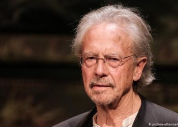 Nis firmosja e peticionit, shqiptarët kërkojnë t’i hiqet çmimi “Nobel” admiruesit të Millosheviçit