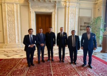 Balla: Opozita rumune mbështet çeljen e negociatave të Shqipërisë me BE-në