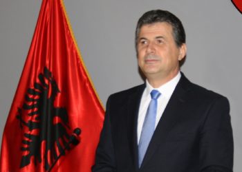 “Rikthehet” Ekrem Spahiu: Mbreti Zog hodhi themelet e shtetit modern shqiptar