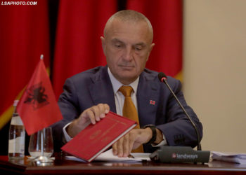 Meta publikon sot qëndrimin për raportin e Komisionit të Venecias