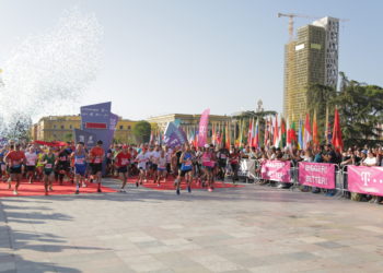 Telekom Albania i jep energji Maratonës së Tiranës