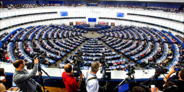 Shqipëria dhe Maqedonia e Veriut bashkojnë grupet e mëdha politike në Parlamentin Europian
