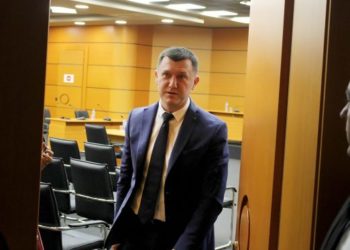 Vettingu/ Kandidonte për SPAK, por prokurori i Tiranës shkarkohet nga KPK